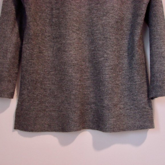 Love & Legend Rudolph Reindeer Gray Sequin Christmas Sweater Plus Size 1X - Picture 15 of 16